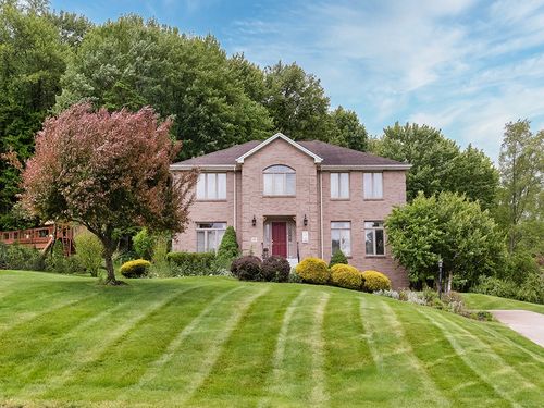 125 Castlebrooke Dr, Peters Twp, PA, 15367 | Card Image