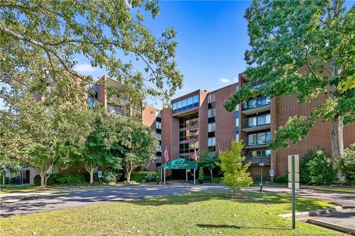 apt-202-1100 Clarendon St, Fayetteville, NC, 28305-4866 | Card Image