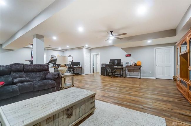 539 Bellasera Dr, House other with 3 bedrooms, 3 bathrooms and null parking in Sugarcreek Township OH | Image 55