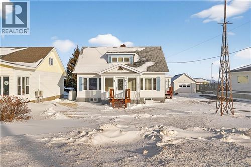 379 Chaleur St, Charlo, NB, E8E2B8 | Card Image