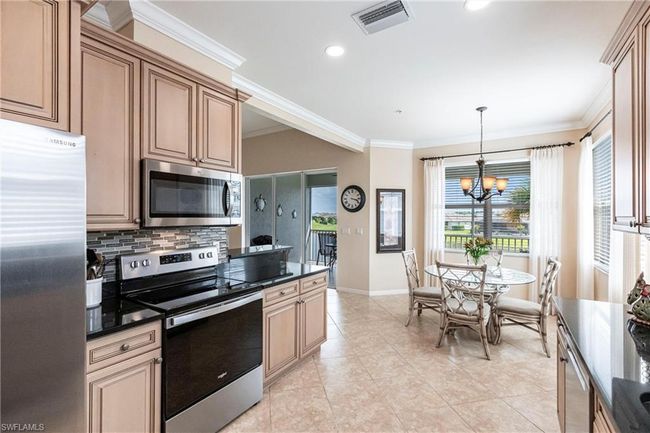 Eat in kitchen | Image 13