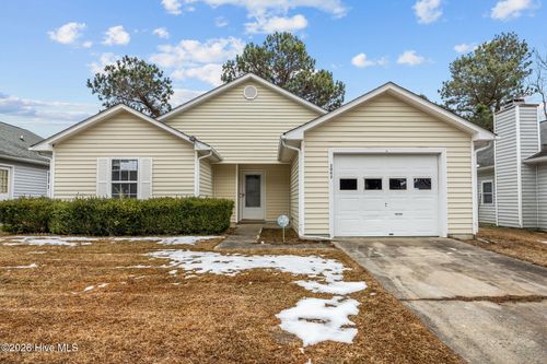 2042 Derby Run Rd, Jacksonville, NC, 28546-6961 | Card Image