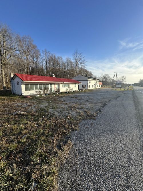 11354 Us Highway 27 S, Waynesburg, KY, 40489-9118 | Card Image