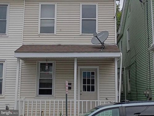 1327 Brandywine St, LEBANON, PA, 17046-3319 | Card Image