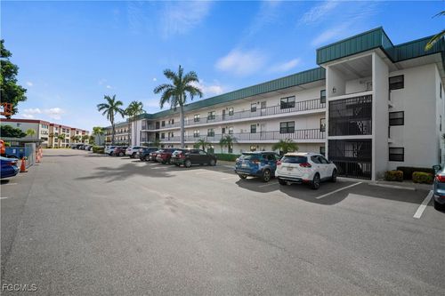 apt-317-1747 Pebble Beach Dr, FORT MYERS, FL, 33907-5736 | Card Image