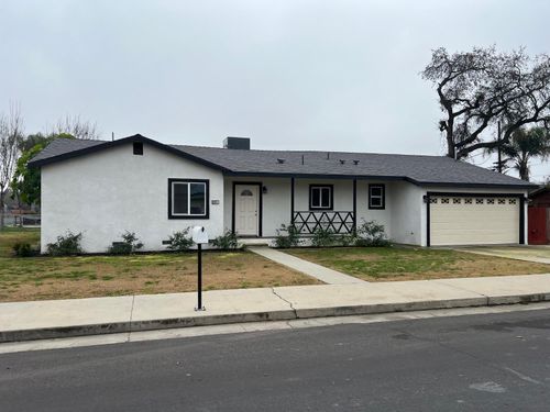 1901 Patterson Ave, Corcoran, CA, 93212-1728 | Card Image