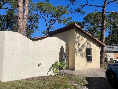 613-613 61st Avenue Ter E, BRADENTON, FL, 34203-7661 | Card Image