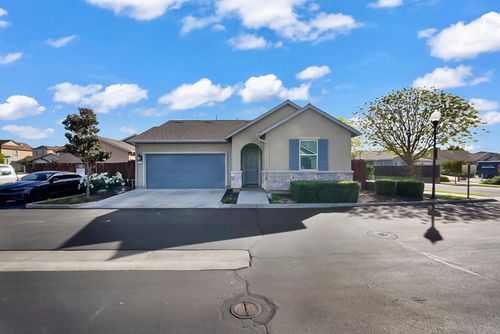 168 Lucca Drive, Newman, CA, 95360 | Card Image