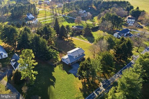 16329 Old Frederick Rd, MOUNT AIRY, MD, 21771-3347 | Card Image