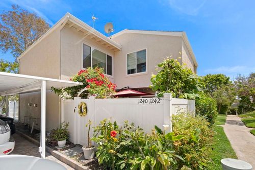 1240 Evergreen Dr, Cardiff by the Sea, CA, 92007-1003 | Card Image