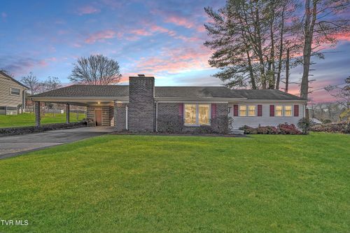 104 Houston St, Bristol, TN, 37620-6423 | Card Image