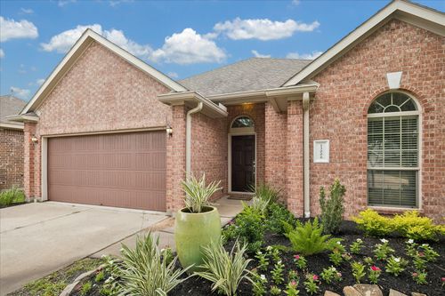 13006 Millstream Bend Ln, Tomball, TX, 77377-8260 | Card Image