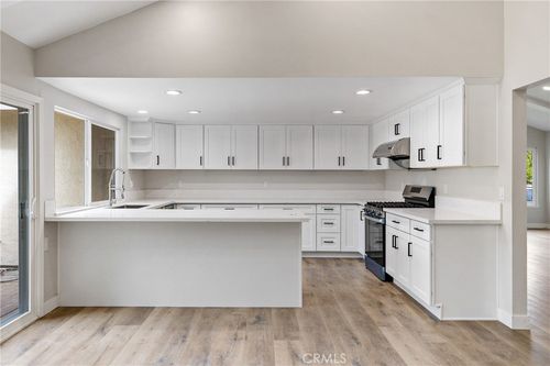 596 Vista Rambla, Walnut, CA, 91789-2128 | Card Image