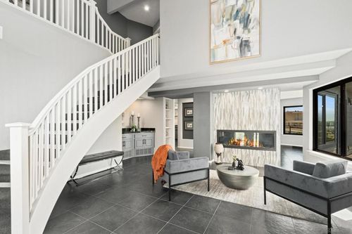 1695 Neale St, San Diego, CA, 92103-3703 | Card Image