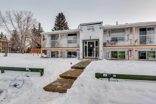 3-5 Stanton St, Red Deer, AB, T4N0B9 | Card Image