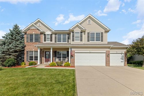 9308 Camfield Dr, Fairview Heights, IL, 62208-1109 | Card Image