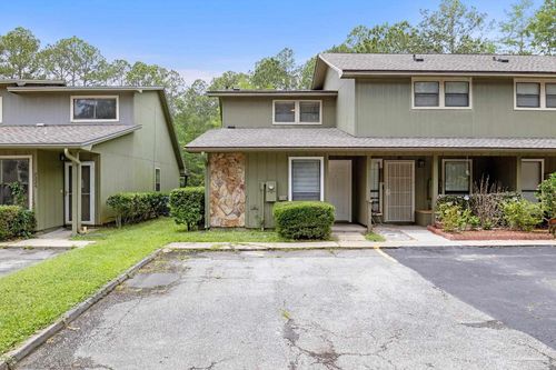 7223 Lago Vista Ct, Pensacola, FL, 32506-5681 | Card Image