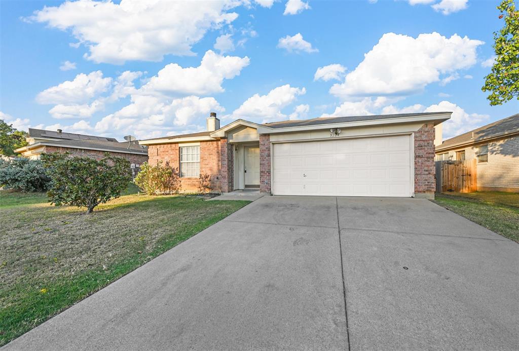 Fountain Pkwy, Hurst, TX 76053