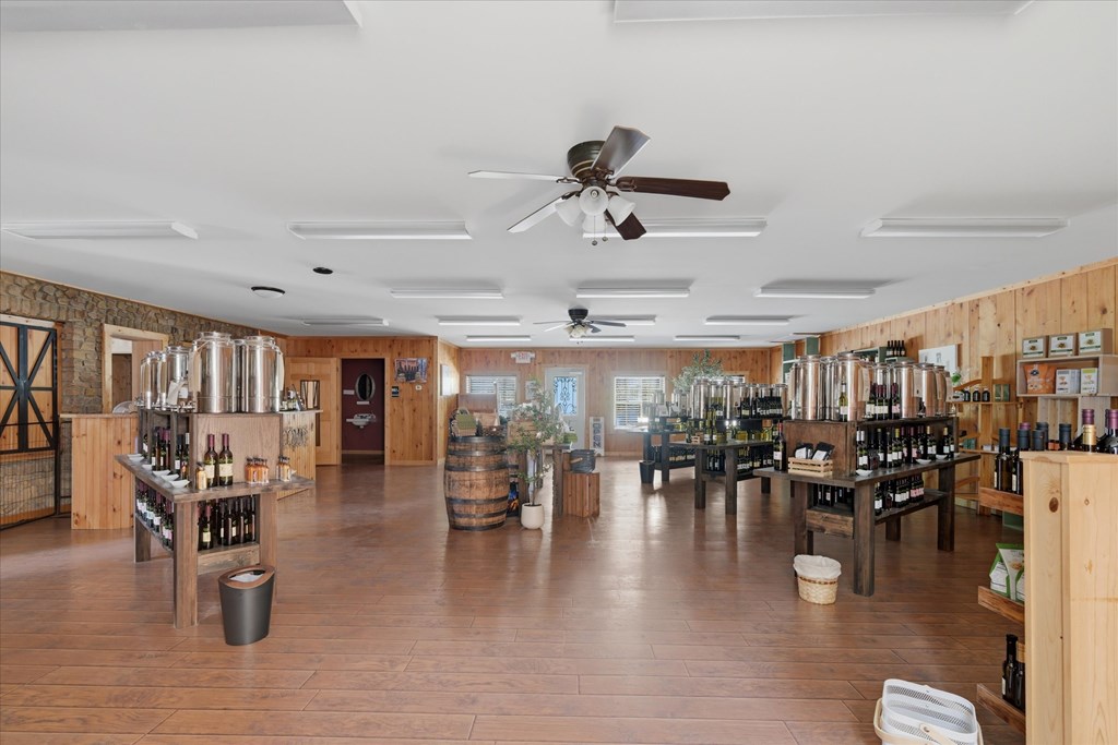 Commercial Sale in Shippenville 2