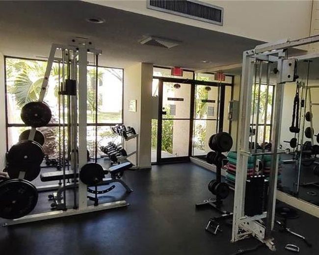 APT-218 - 2316 S Cypress Bend Dr, Condo with 2 bedrooms, 2 bathrooms and null parking in Pompano Beach FL | Image 27