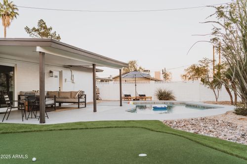 8737 E Rose Ln, Scottsdale, AZ, 85250-5822 | Card Image