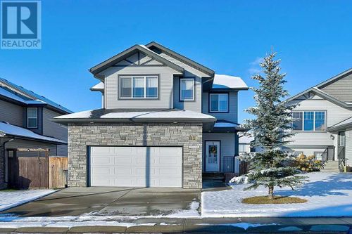 100 Thompson Cres, Red Deer, AB, T4P0S1 | Card Image