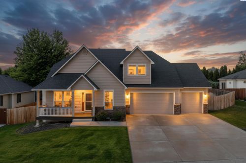 3529 Hanstead St, Richland, WA, 99352-7813 | Card Image