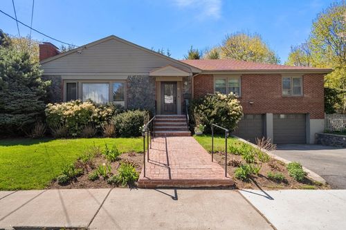 50 Mary Ellen Rd, Newton, MA, 02468 | Card Image