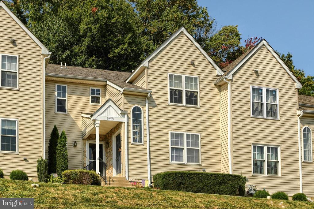 Miley Rd, Aston, PA 19014