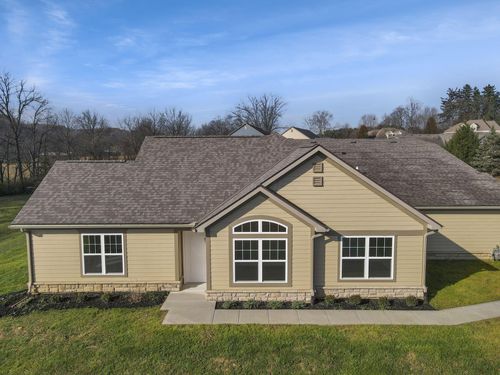 681 Woods Edge Ln, Newark, OH, 43055-6991 | Card Image