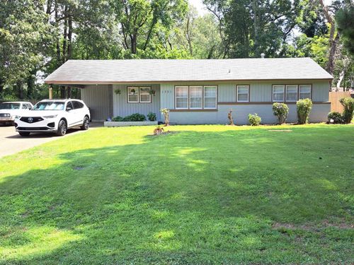 1351 Janis Dr, Memphis, TN, 38116-6415 | Card Image