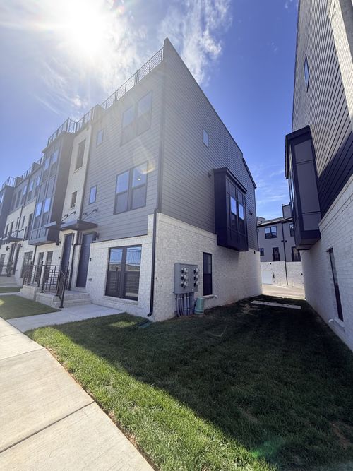 511 Cityscape Dr, Nashville, TN, 37218-3054 | Card Image