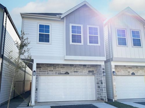 b-4307 Dickson St, Houston, TX, 77007-7320 | Card Image