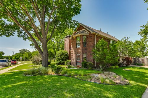 1111 Timbercreek Dr, Allen, TX, 75002-2329 | Card Image