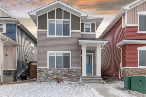 344 Bayview Street Sw, Home with 4 bedrooms, 3 bathrooms and 2 parking in Airdrie AB | Card Image