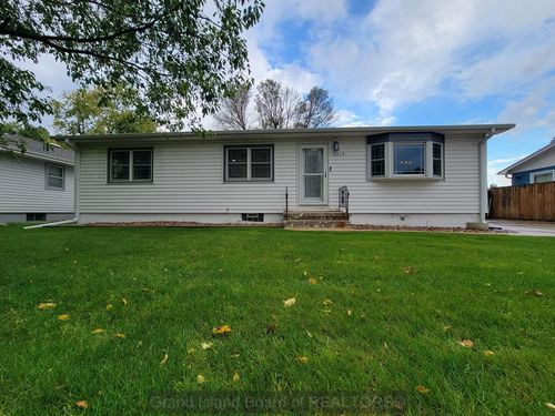 2212 Sheridan Ave, Grand Island, NE, 68803-1929 | Card Image