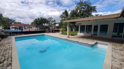 13000 Coronado Ln, North Miami, FL, 33181-2177 | Card Image