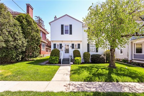 513 Perry Ave, Greensburg, PA, 15601-4420 | Card Image