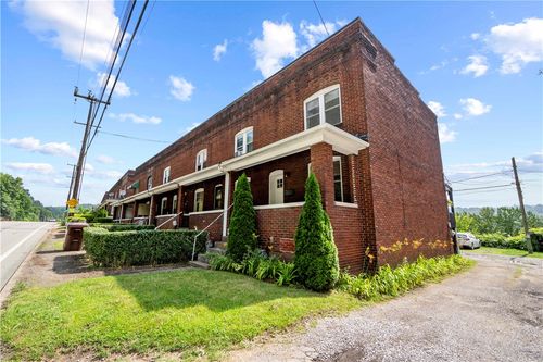 2212 Freeport Rd, Pittsburgh, PA, 15238-1404 | Card Image