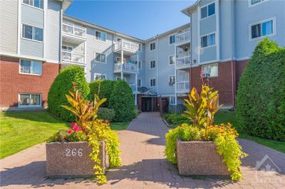 112 - 266 Lorry Greenberg Dr, Condo with 2 bedrooms, 1 bathrooms and 1 parking in Ottawa ON | Image 1