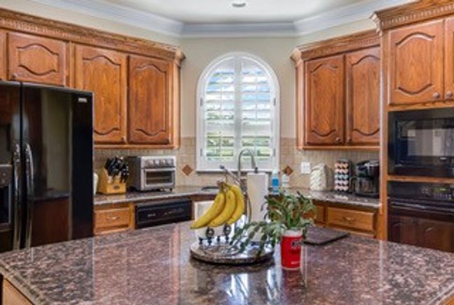1121 Foolish Pleasure Dr, House other with 5 bedrooms, 3 bathrooms and null parking in Terrell TX | Image 9