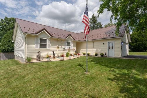 6 Ward Ave, Livonia, NY, 14487-9610 | Card Image