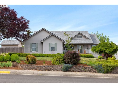 532 Nw Gavin Dr, Dallas, OR, 97338 | Card Image