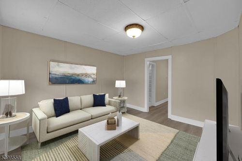 left-116 Mercer St, Phillipsburg, NJ, 08865-3011 | Card Image