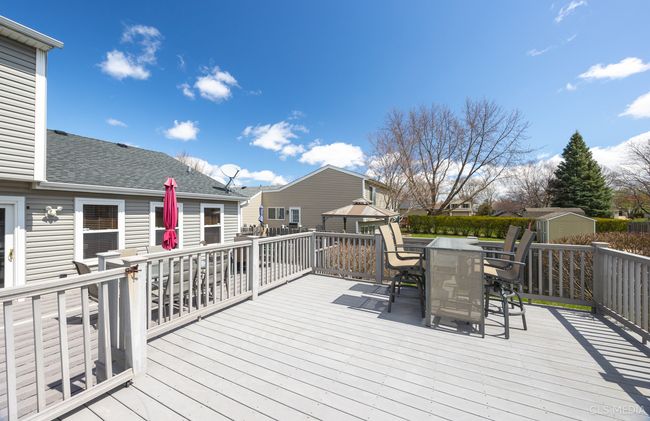 1813 Longboat Dr, House other with 3 bedrooms, 3 bathrooms and 2 parking in Elk Grove Village IL | Image 24