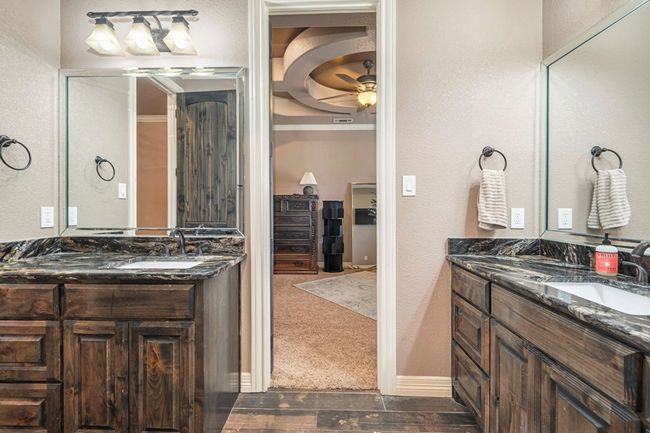 7113 E County Road 114, House other with 4 bedrooms, 4 bathrooms and 3 parking in Midland TX | Image 52