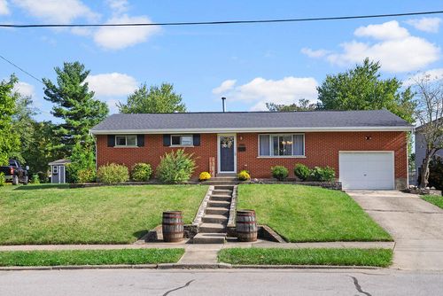 120 Sherman Ave, Fort Thomas, KY, 41075-2517 | Card Image