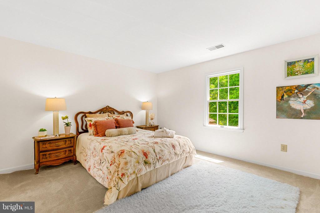 Residential in ROCKVILLE 2