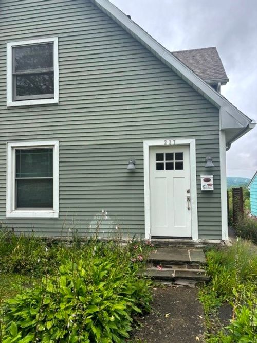 101-237 W 3rd St, Corning, NY, 14830-2403 | Card Image