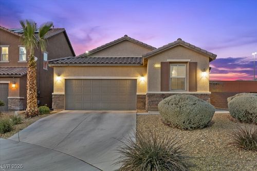 4304 Hatch Bend Ave, North Las Vegas, NV, 89031-4208 | Card Image